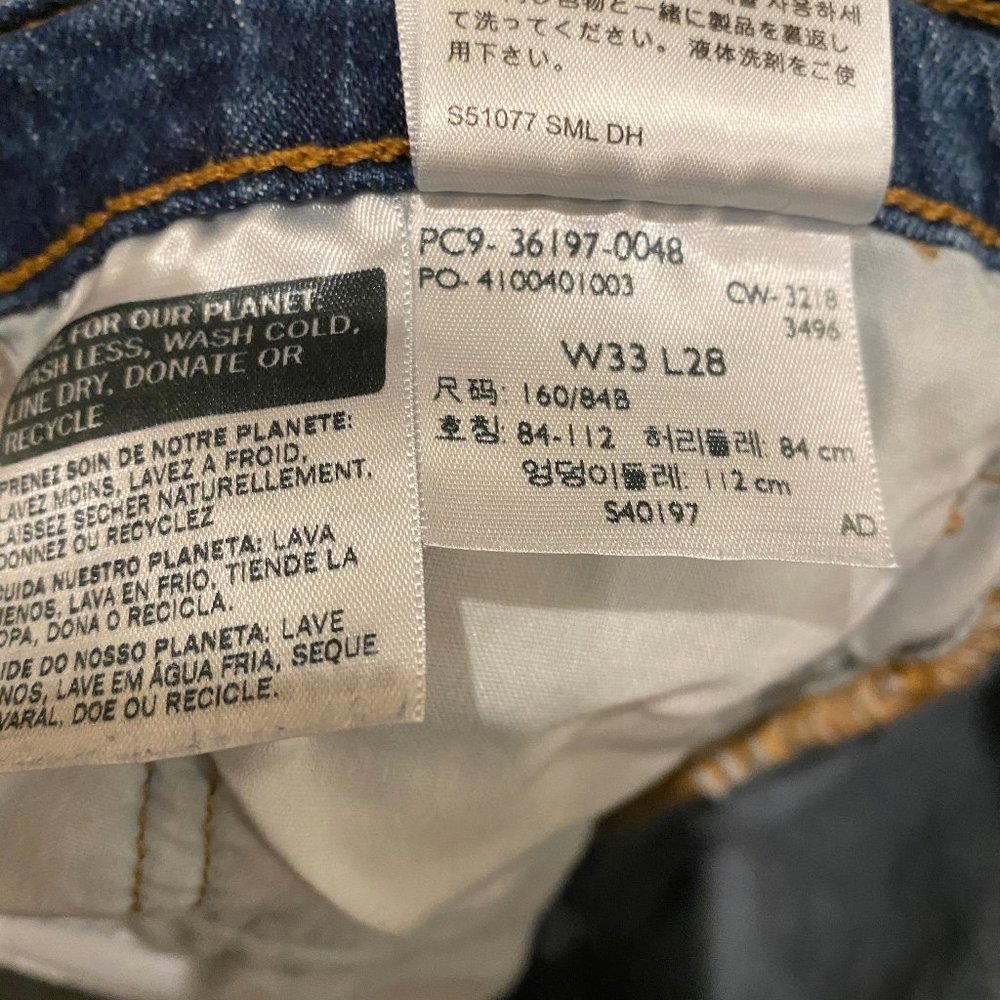 Levi's 501 Tapered Cropped Button-Fly Blue Jeans - Picture 11 of 12